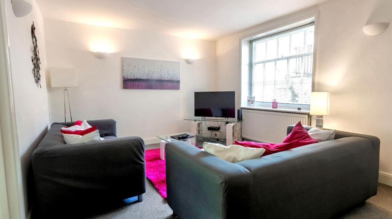 Montpellier Villa Cheltenham Bagian luar foto