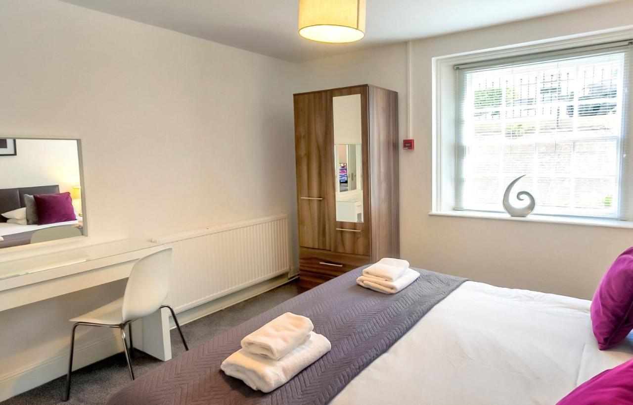 Montpellier Villa Cheltenham Bagian luar foto